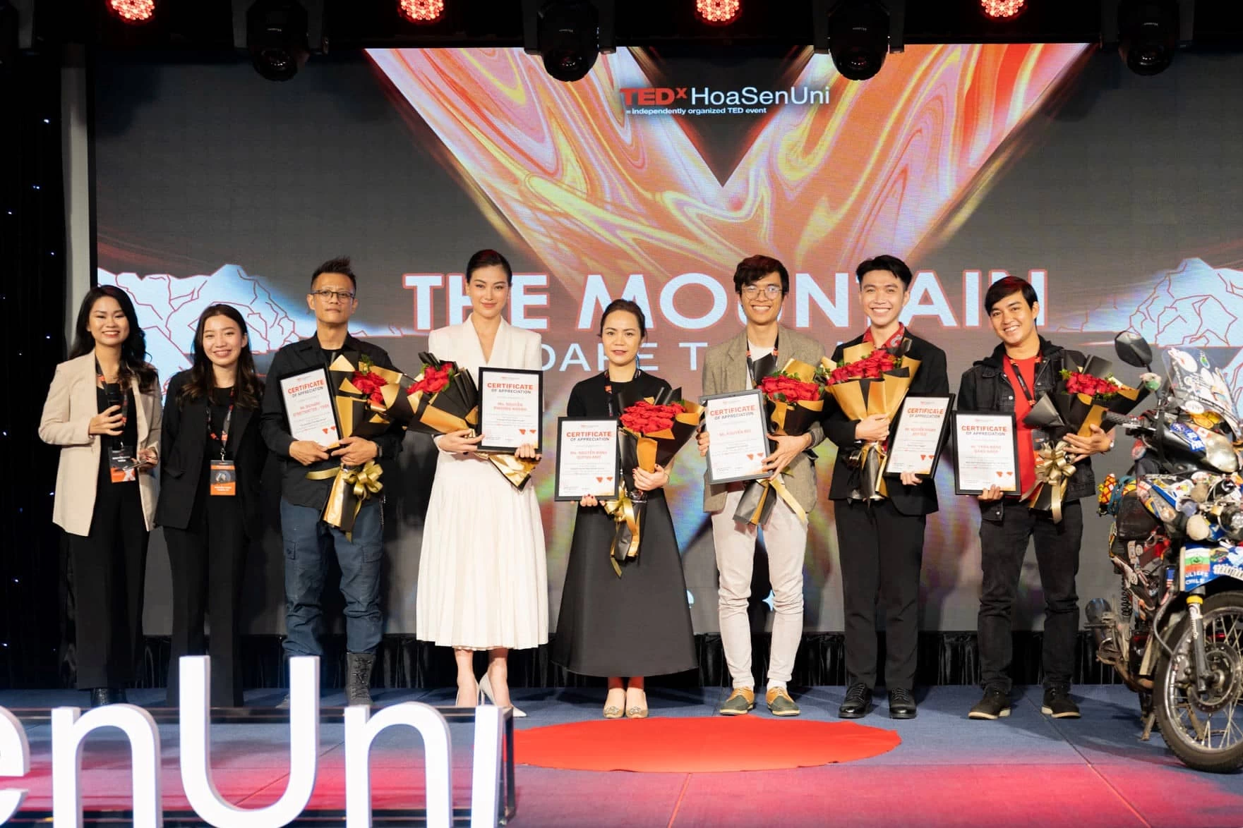 TEDx - ĐẠI HỌC HOA SEN