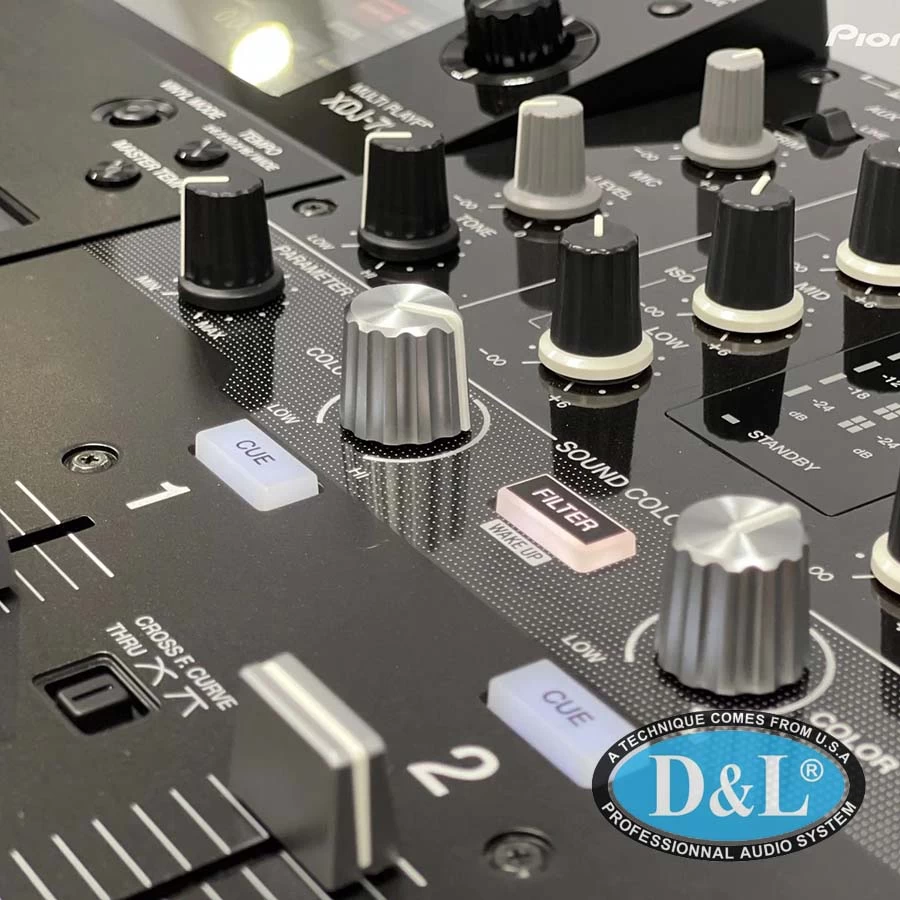 Bàn trộn Mixer DJM-S3